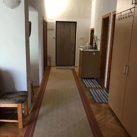 Apartman Lili Apartament