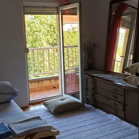 Apartman Lili Apartament